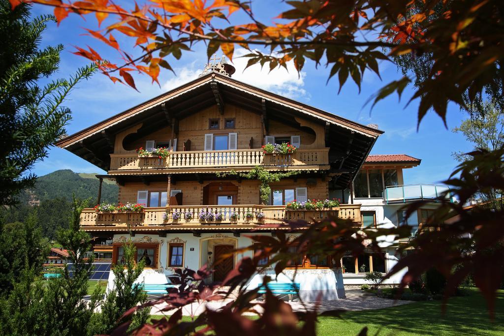 Landhaus Alpengruss Lägenhet Kössen Exteriör bild