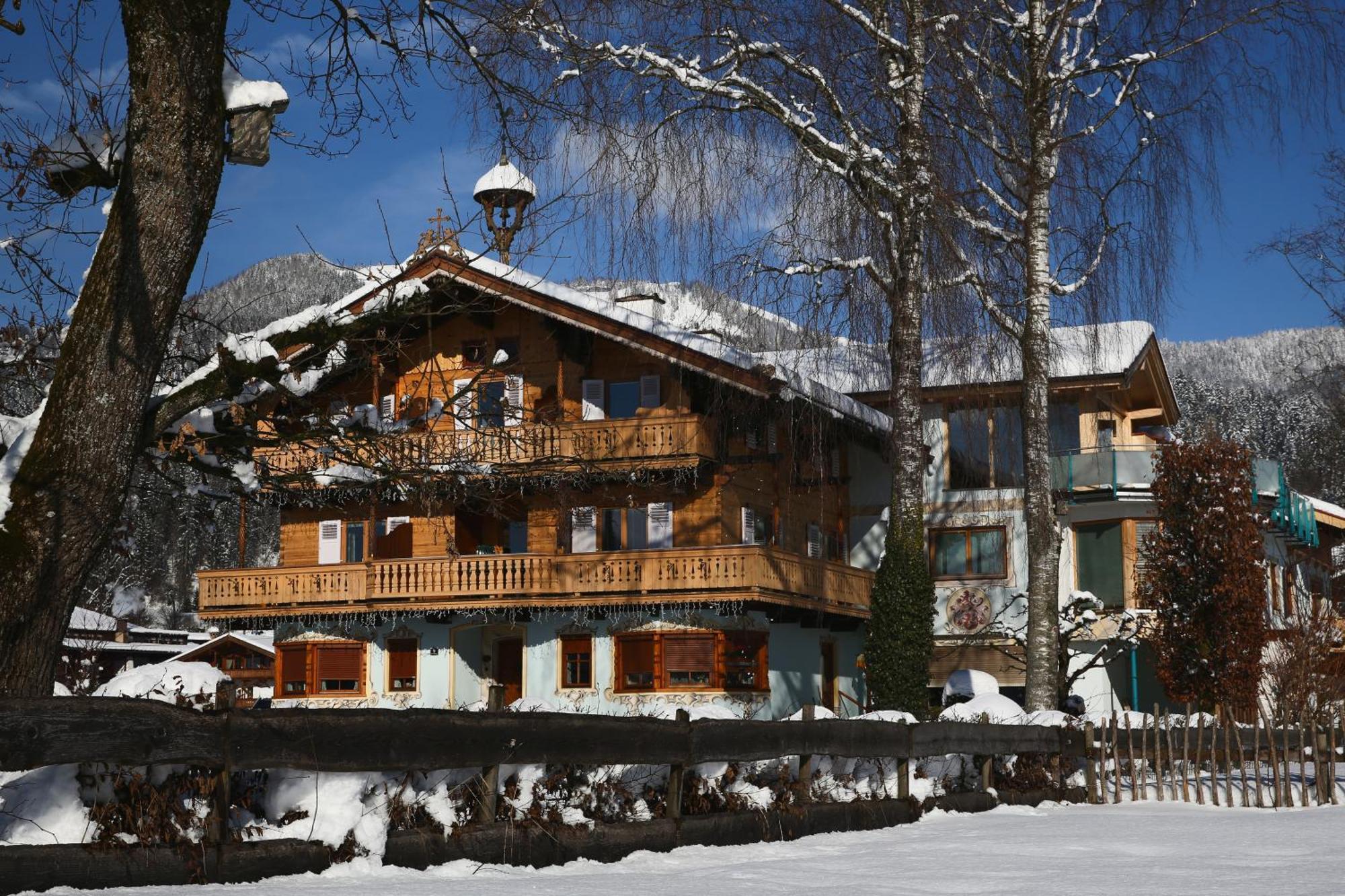 Landhaus Alpengruss Lägenhet Kössen Exteriör bild